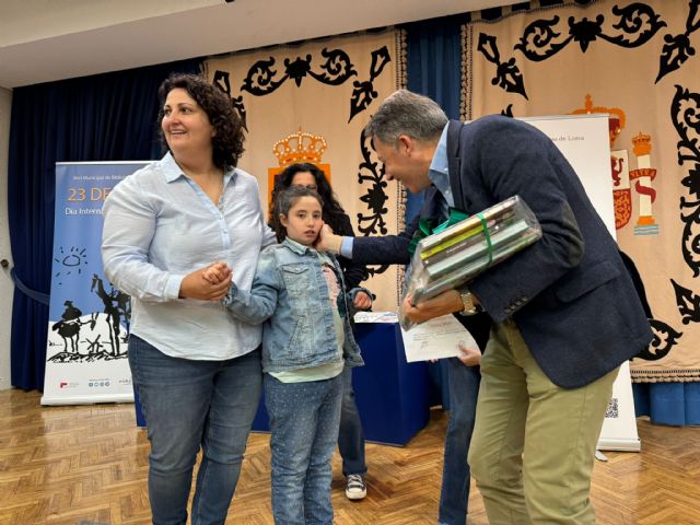 El alcalde de Lorca entrega los galardones del concurso de cuentos Premios Concha Fernández-Luna - 3, Foto 3