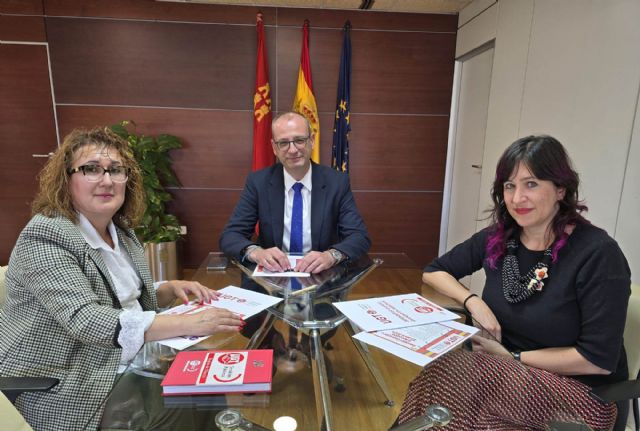 Educación se compromete con UGT a estudiar la movilidad de personal docente funcionario - 1, Foto 1