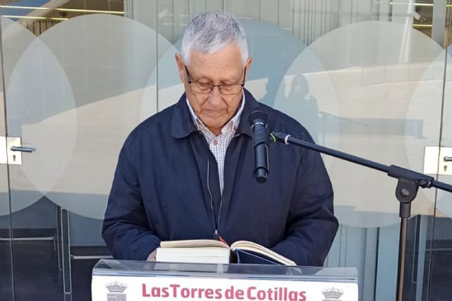 Las Torres de Cotillas celebra el día del libro con una lectura popular del Quijote - 1, Foto 1