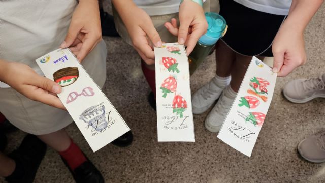 El IES Dos Mares celebra el Día del Libro con actividades creativas junto a escolares de San Pedro del Pinatar - 2, Foto 2