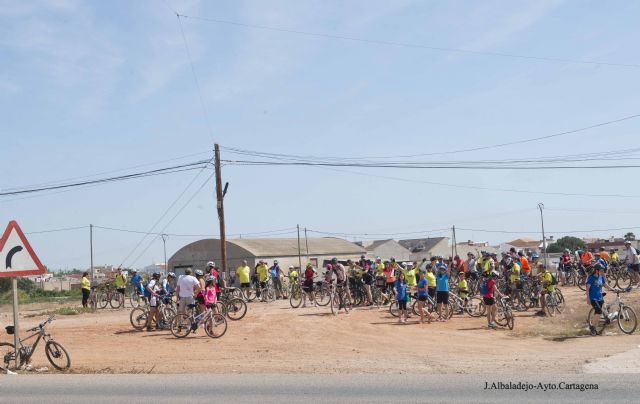 Ocio y salud se dieron la mano en una mañana de ciclismo en familia para celebrar el XVIII Día Nacional de las Vías Verdes - 4, Foto 4