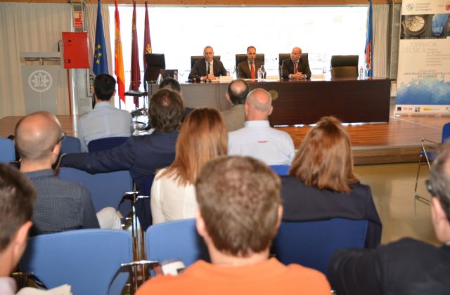 La UPCT, que presenta esta tarde el Libro Blanco del sector, señala en una jornada técnica los retos que afronta la edificación privada y la obra civil - 2, Foto 2