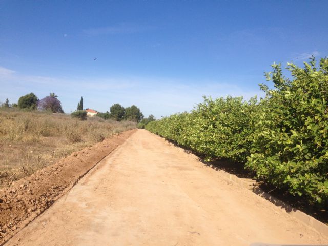 Continan las reparaciones de caminos y carreteras de Alhama, Foto 2