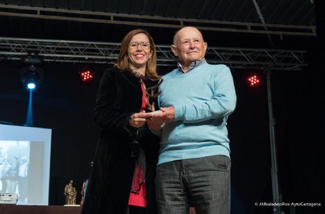 Pozo Estrecho distingue a sus vecinos Francisco Alcaraz, Pedro José Andújar y Ramón Navarro - 1, Foto 1