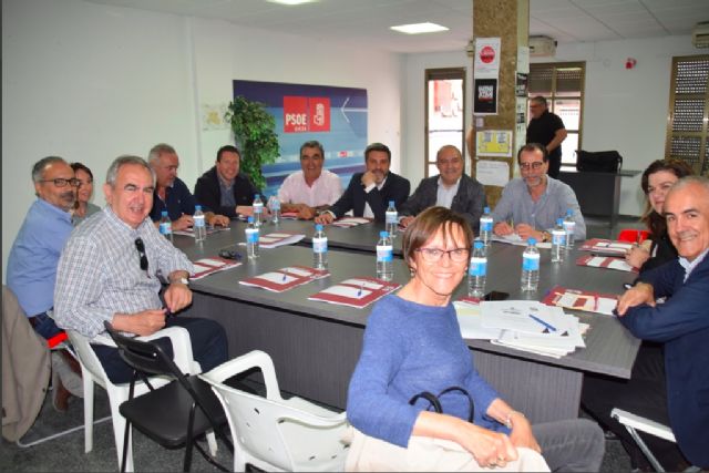 Pascual Lucas recibe en Cieza a todos los alcaldes socialistas afectados por el fracking y a los diputados responsables de la materia para hacer frente común - 1, Foto 1