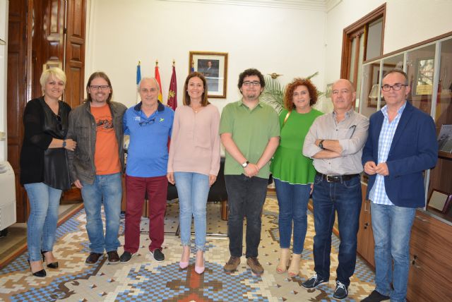El estudiante José María García Arcas es recibido por la alcaldesa tras sus logros en las Olimpiadas Nacionales de Física y Química - 1, Foto 1