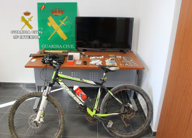 La Guardia Civil desmantela un punto de venta de droga en una vivienda de La Torrecilla-Lorca - 3, Foto 3
