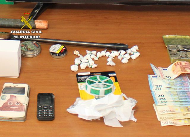 La Guardia Civil desmantela un punto de venta de droga en una vivienda de La Torrecilla-Lorca, Foto 5