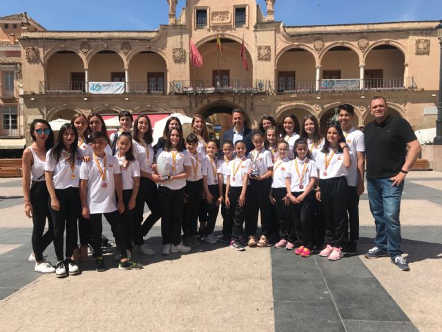 El Alcalde felicita a las deportistas del Club Gymnos Ciudad del Sol Lorca tras conseguir el 1er y el 3er puesto en el Campeonato del Mundo de Gimnasia Estética por Equipos - 1, Foto 1