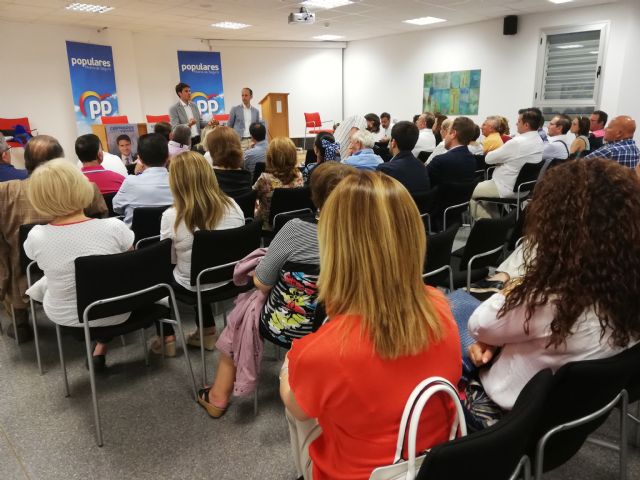 José Ángel Alfonso: “Es vital impulsar el comercio tradicional como eje vertebrador de la actividad económica de Molina de Segura” - 1, Foto 1