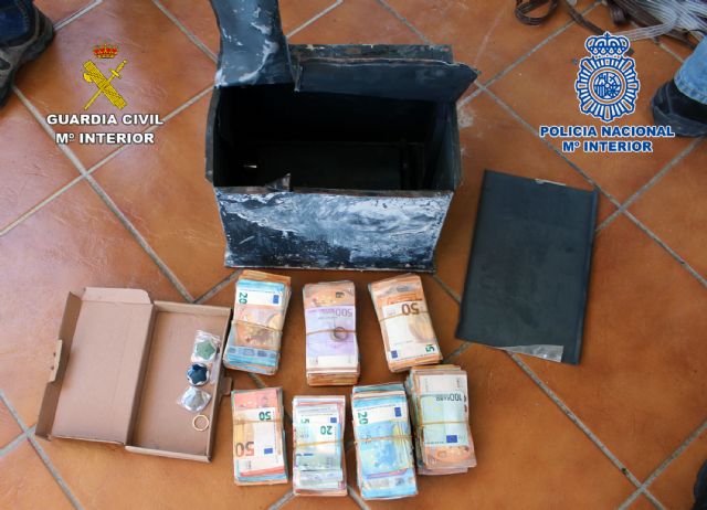 Desarticulado un clan familiar dedicado al cultivo y tráfico de droga en la comarca del Mar Menor - 4, Foto 4