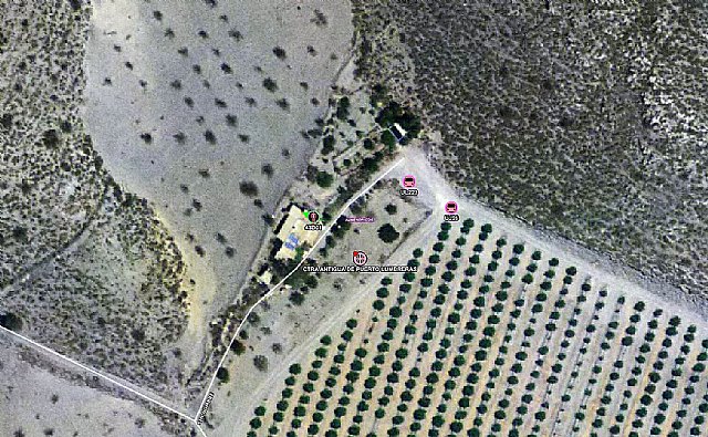 Tres heridos tras la deflagración de una botella de camping gas en Lorca - 1, Foto 1