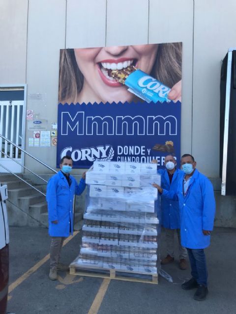 50.000 personas ya han sido inoculadas contra el COVID-19 por los servicios municipales de vacunación en el estadio Enrique Roca - 2, Foto 2