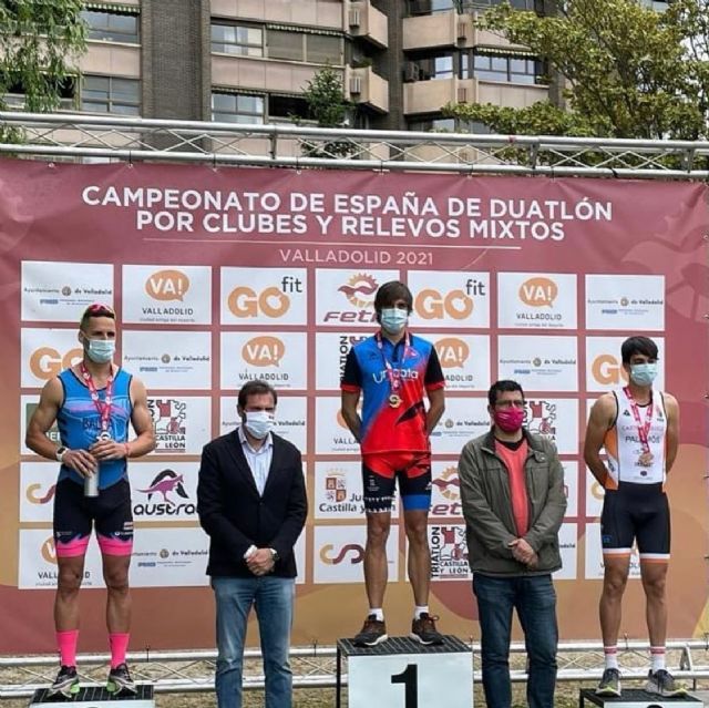 Grandes resultados para el triatlón murciano en los campeonatos de España de duatlón por Clubes y relevos Mixtos celebrados en Valladolid - 1, Foto 1