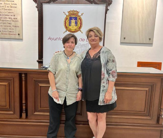 El Ayuntamiento de Lorca se iluminará, este martes, de color naranja con motivo del Día Nacional de la Epilepsia - 1, Foto 1