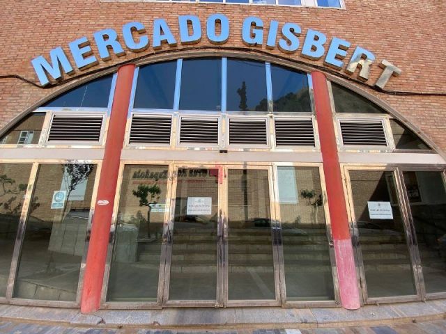 MC exige transparencia en la adjudicación de los puestos del mercado de Gisbert - 1, Foto 1