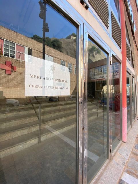 MC exige transparencia en la adjudicación de los puestos del mercado de Gisbert - 2, Foto 2