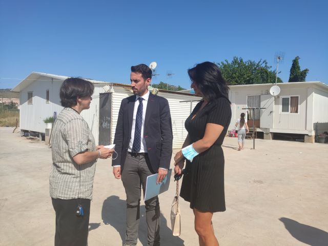 La Comunidad informa a las familias lorquinas que viven en infraviviendas de la compra inminente de 10 viviendas - 1, Foto 1