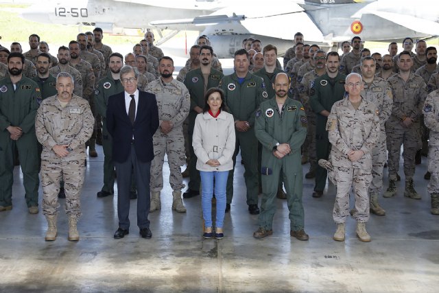 Robles visita en Lituania al contingente español que refuerza el flanco este de la OTAN y reconoce su labor por la paz - 1, Foto 1