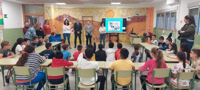 El Gobierno regional acerca la ganadería a los escolares de Fuente Álamo con el proyecto ´Cómic ganadero´ - 1, Foto 1