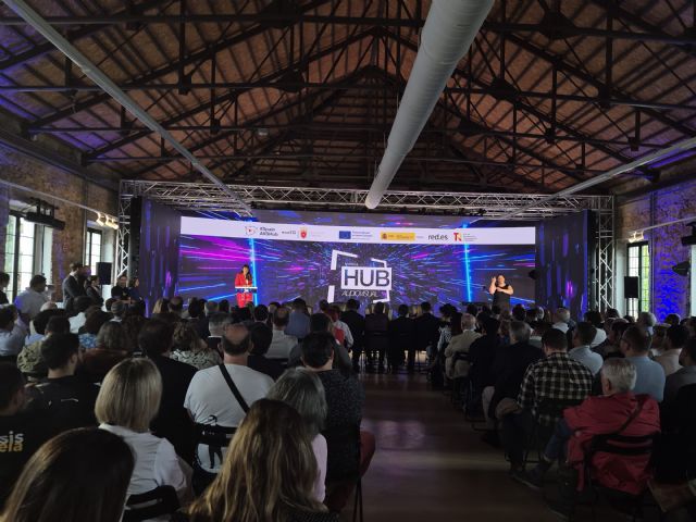 María González Veracruz inaugura el HUB Audiovisual de Murcia, que ha supuesto una inversión de 5,6 millones de euros - 3, Foto 3