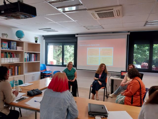 El Ayuntamiento de Murcia reafirma su compromiso con la inclusión y el bienestar integral de las mujeres en situación de vulnerabilidad a través del apoyo al Programa Oblatas Murcia - 3, Foto 3