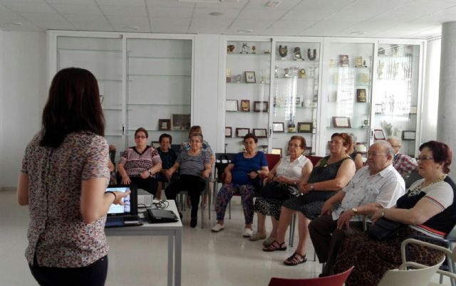 Los mayores torreños se previenen contra los riesgos de las temperaturas extremas - 3, Foto 3