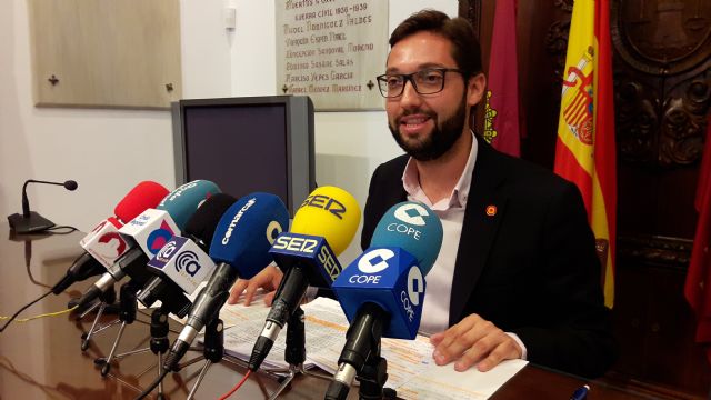 Lorca recortó su deuda a un ritmo de 50.000 € diarios durante el pasado año, consiguiendo el mayor ahorro de su historia - 1, Foto 1