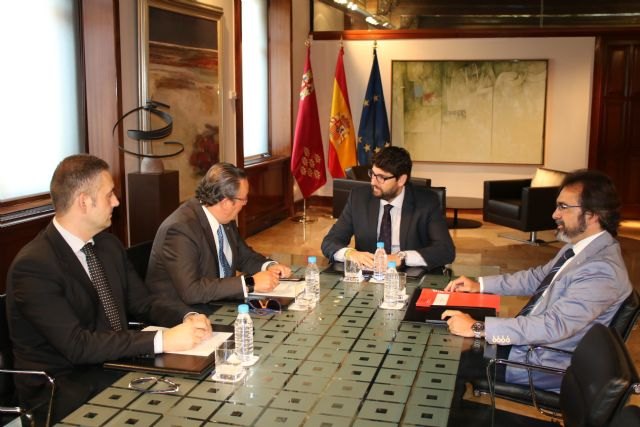 La Comunidad destina 1,3 millones para ayudar a 885 familias a rehabilitar sus edificios, lo que supondrá la creación de 150 puestos de trabajo - 1, Foto 1