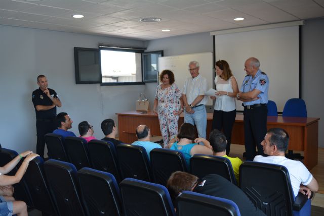 Concluyen las XVII Jornadas de Educación Vial para usuarios del Centro Ocupacional Urci - 1, Foto 1
