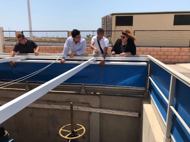 El alcalde destaca la  coordinación de los servicios de mantenimiento de la red de saneamiento en La Manga  para ofrecer el mejor servicio - 2, Foto 2