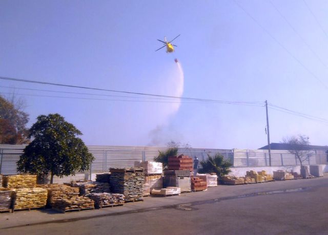 Controlado un gran incendio en la zona de Las Pedreras de Las Torres de Cotillas - 1, Foto 1
