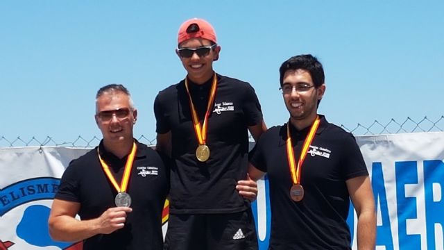 El joven piloto yeclano José Marco obtiene oro y plata en los Campeonato de España de Aeromodelismo celebrado en Tarrragona - 1, Foto 1