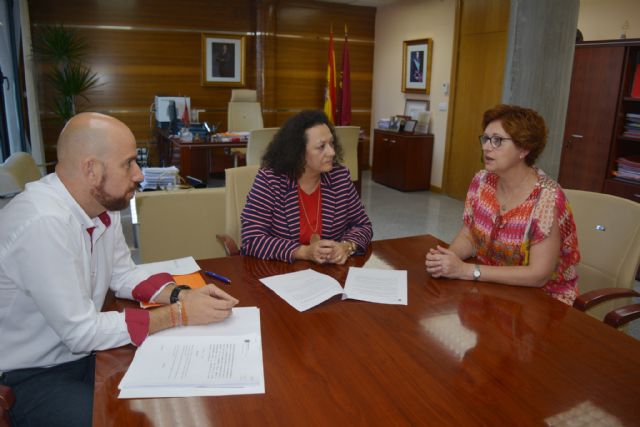 La alcaldesa traslada de nuevo a Fomento las necesidades de las carreteras de Fuente Álamo y Cieza - 1, Foto 1