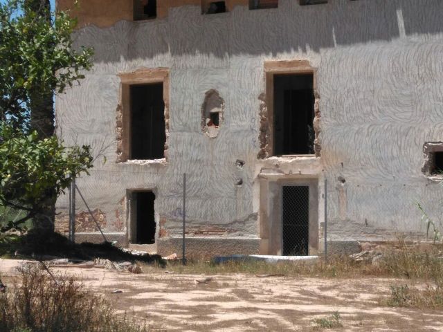 Huermur denuncia los destrozos vandálicos en la histórica casa Torre Falcón en Espinardo - 3, Foto 3