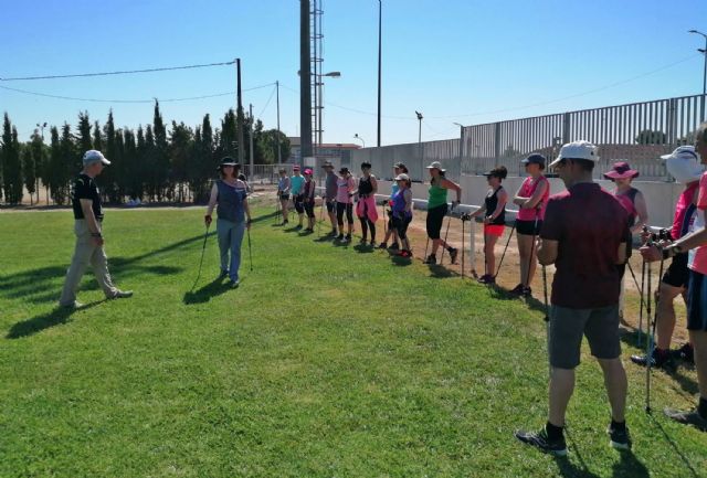 La Concejalía de Salud y Deportes de Las Torres de Cotillas enseña marcha nórdica - 4, Foto 4