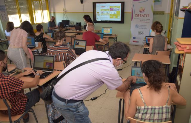 Enseñan a diseñar videojuegos y cómics para fomentar la creatividad en la educación para adultos - 2, Foto 2