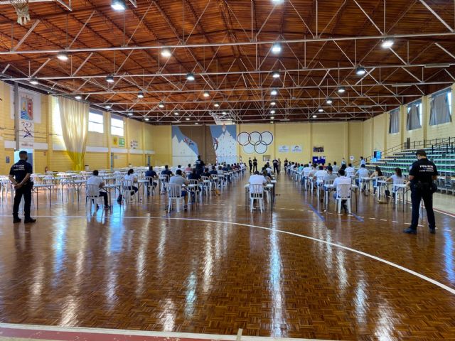 Más de 300 aspirantes concurren a la primera prueba para 10 plazas de Agente de la Policía Local de Torre Pacheco - 1, Foto 1