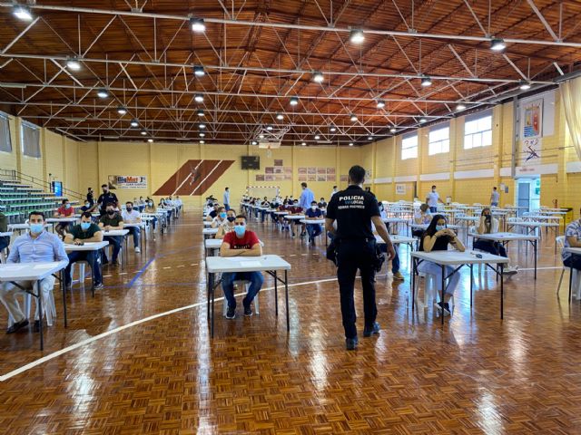 Más de 300 aspirantes concurren a la primera prueba para 10 plazas de Agente de la Policía Local de Torre Pacheco - 5, Foto 5