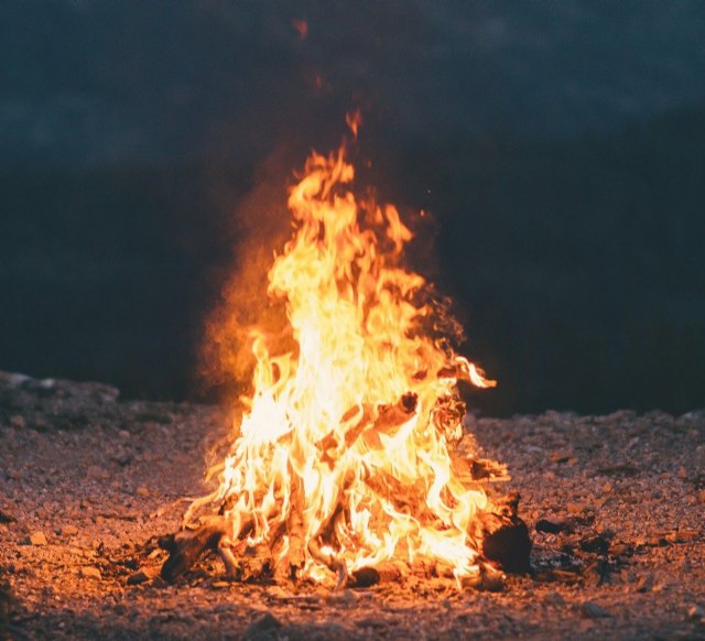 Bomberos activa el dispositivo especial por las Hogueras de San Juan - 1, Foto 1