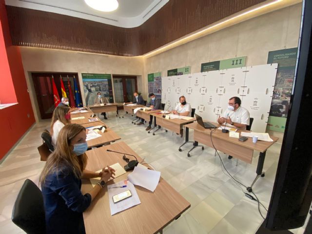 Una Mesa de Trabajo revisará y adaptará el Plan de Reactivación Económica y Social del municipio a la situación actual - 1, Foto 1