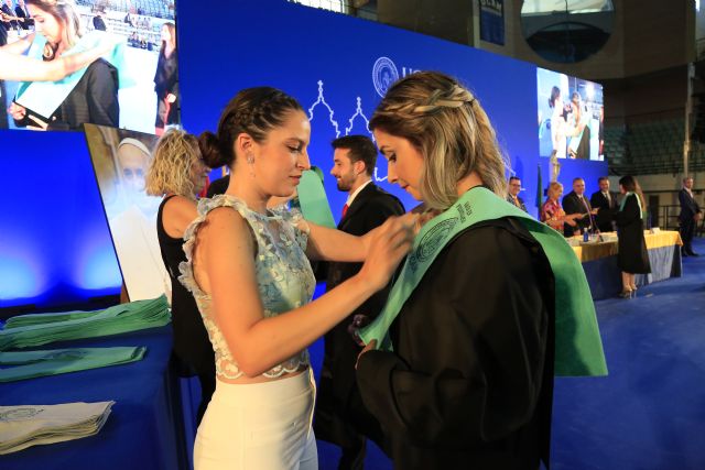 Podología, Fisioterapia y Terapia Ocupacional de la UCAM gradúan a sus nuevas promociones - 2, Foto 2