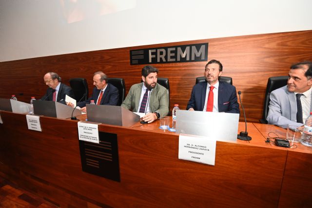 López Miras felicita a Alfonso Hernández Zapata por su reelección al frente de Fremm - 2, Foto 2