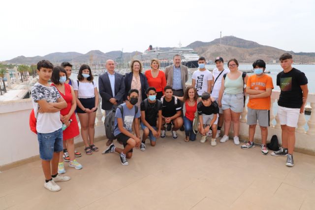 Cerca de 2.000 estudiantes de la Región incluyen el Puerto de Cartagena dentro de su plan formativo - 1, Foto 1