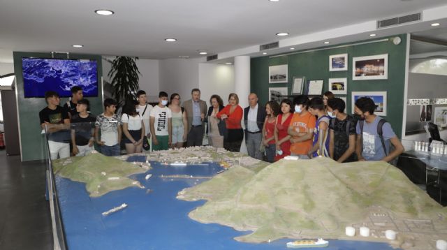 Cerca de 2.000 estudiantes de la Región incluyen el Puerto de Cartagena dentro de su plan formativo - 2, Foto 2