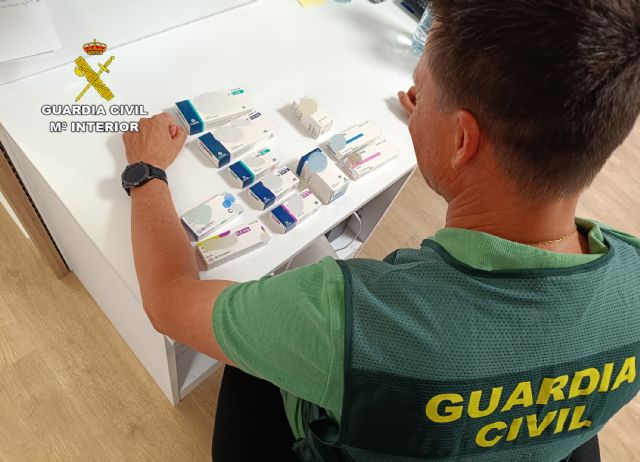 La Guardia Civil desarticula un grupo criminal e investiga a 22 personas por traficar con medicamentos estupefacientes - 1, Foto 1