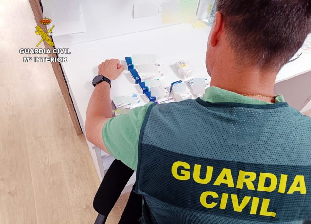 La Guardia Civil desarticula un grupo criminal e investiga a 22 personas por traficar con medicamentos estupefacientes - 3, Foto 3