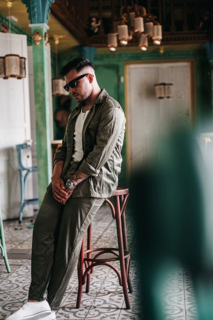 Tony Lozano - Tequila - 2, Foto 2