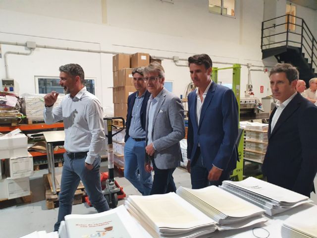 El alcalde de Molina de Segura y el consejero de Empresa, Empleo y Economía Social visitan la empresa de inserción Nostrum Integra - 3, Foto 3