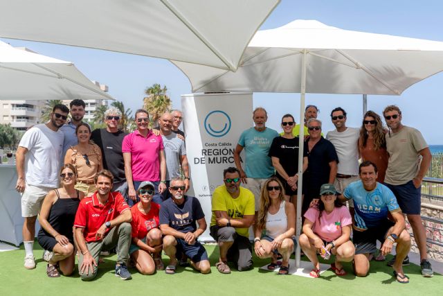 La Costa Cálida se estrena como destino europeo de natación con el éxito del Open Water Tour - 3, Foto 3